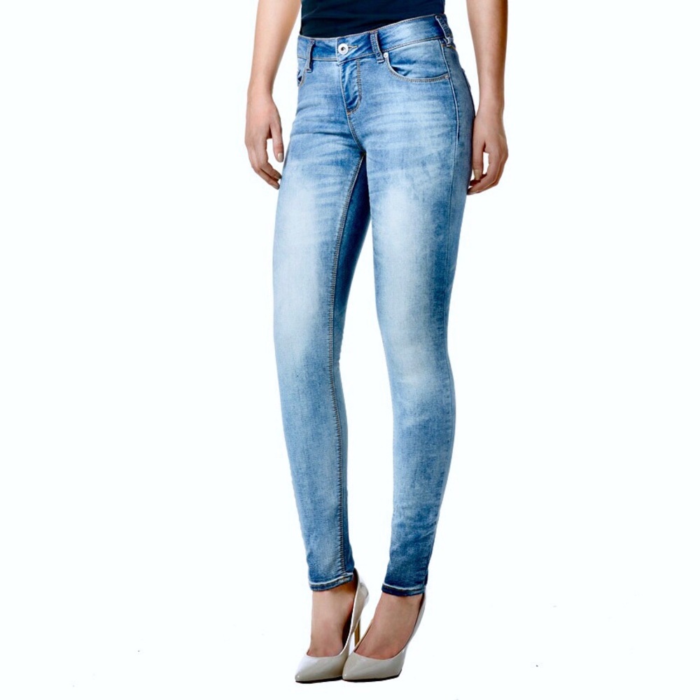 • BUFFALO BLU Faye Mid Rise skinny Jeans •